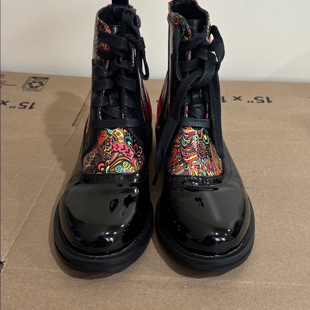 Colorful Paisley Women's Boots size 6 - Picture 3 of 13